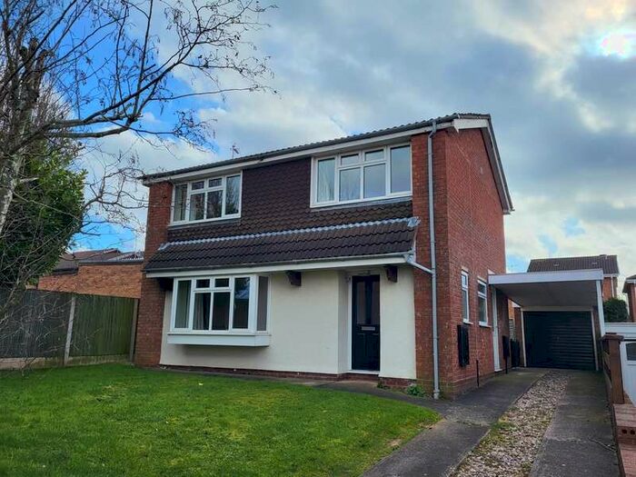 4 Bedroom Detached House To Rent In Downderry Close, Stafford, ST17