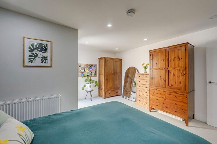 1 Bedroom Flat For Sale In - Brockley Rise, Forest Hill, London, SE23