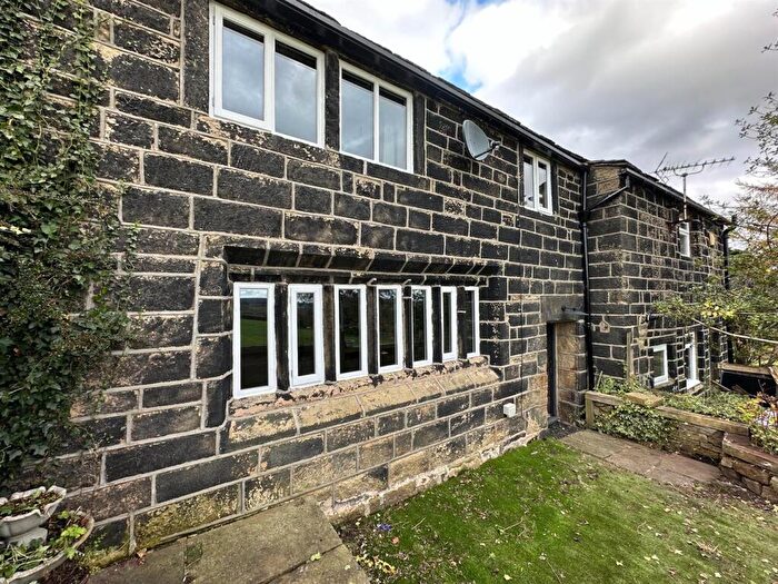 3 Bedroom Cottage To Rent In The Old Farmhouse, High Lee, Luddendenfoot, Halifax, HX2