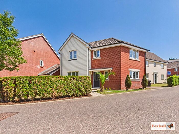 3 Bedroom Detached House For Sale In Ellisons Crescent, Ipswich, IP4