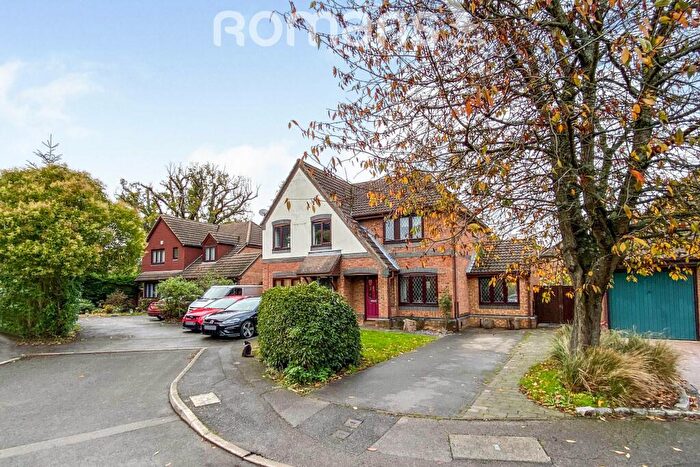 3 Bedroom Semi-Detached House To Rent In Threshers Corner, Fleet, GU51