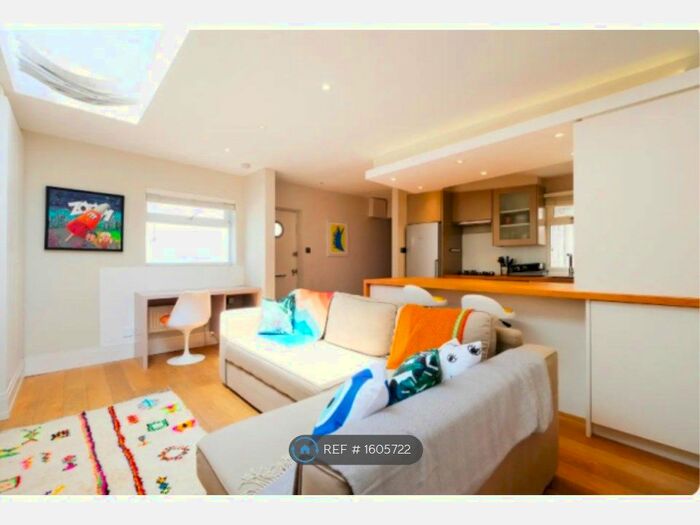 1 Bedroom Flat To Rent In Brayards Road, London, SE15