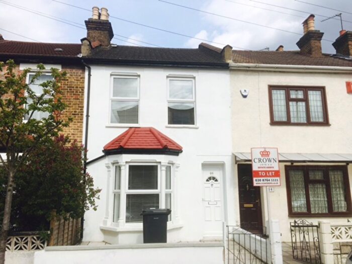 3 Bedroom Terraced House To Rent In Woodcroft Road, Thornton Heath, CR7
