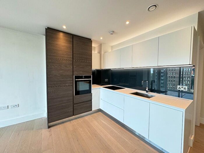 1 Bedroom Flat To Rent In Hopgood Tower, Pegler Square, London, SE3