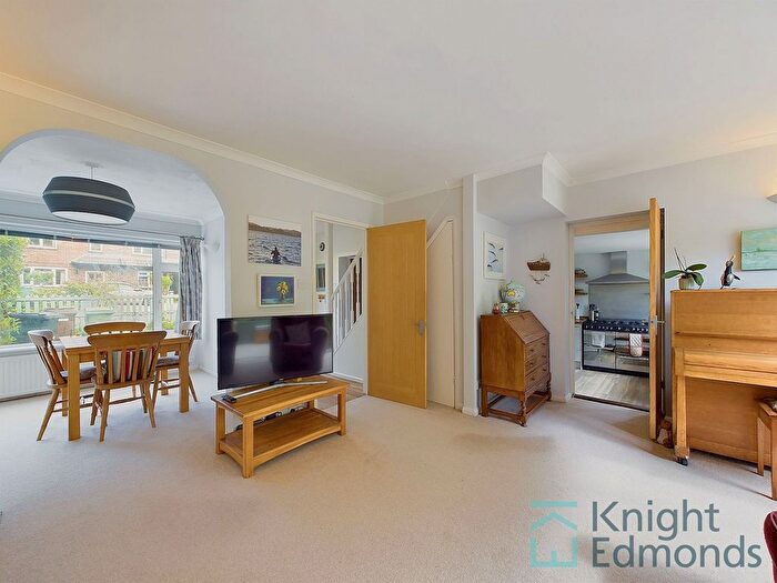 4 Bedroom Terraced House For Sale In Dorothy Avenue, Cranbrook, TN17