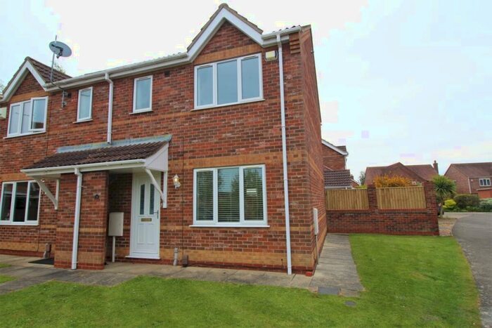 3 Bedroom Semi-Detached House To Rent In Primrose Way, Cleethorpes, DN35