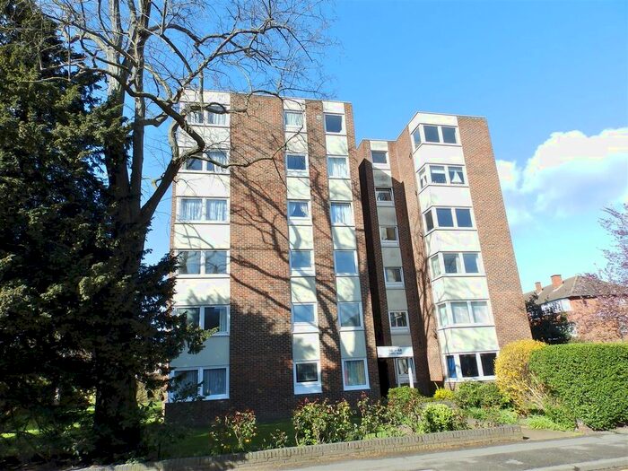 1 Bedroom Flat To Rent In Ewell Road, Surbiton, KT6