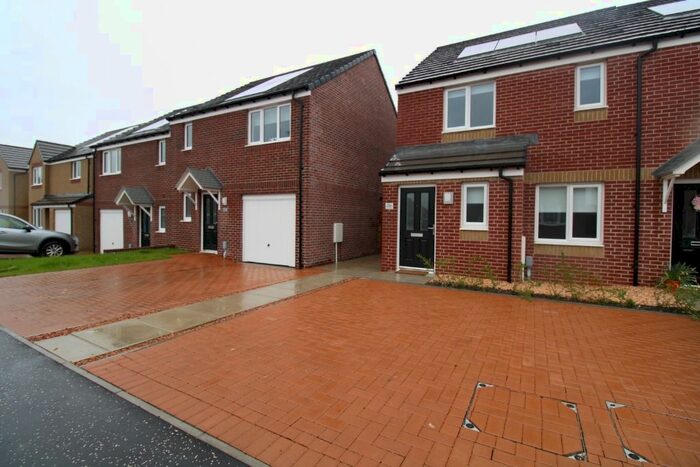 3 Bedroom Terraced House To Rent In Forth Wynd, Falkirk, FK2