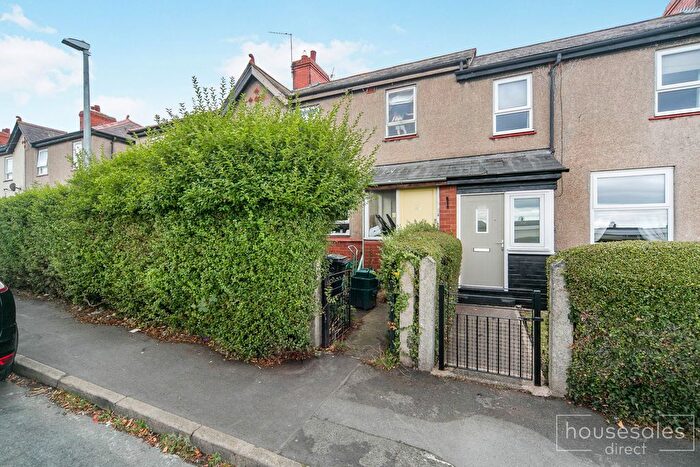 3 Bedroom Terraced House For Sale In Llwyn Morfa, Abergele, LL22