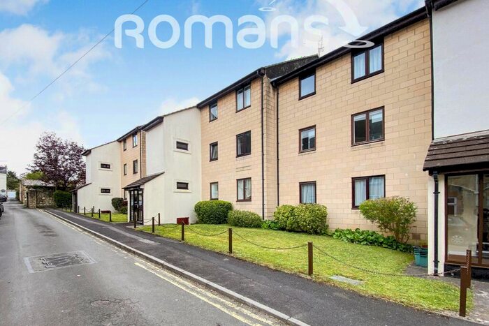 2 Bedroom Flat To Rent In Attewell Court, Devonshire Buildings, BA2