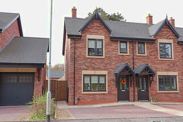 2 Bedroom Semi-Detached House To Rent In Cressing Place, Keele, ST5