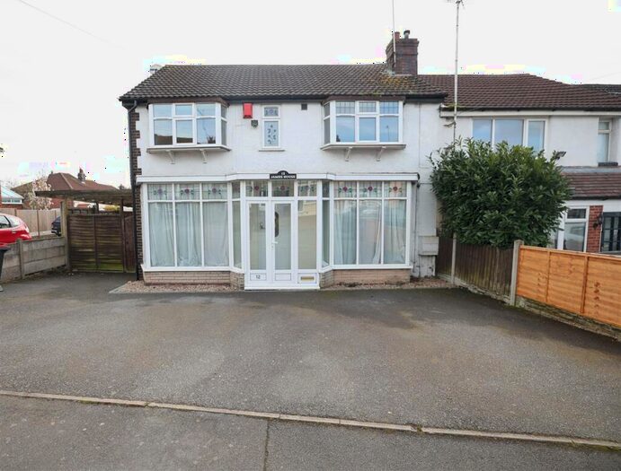 5 Bedroom End Of Terrace House To Rent In Rose Road, Coleshill, Birmingham, B46