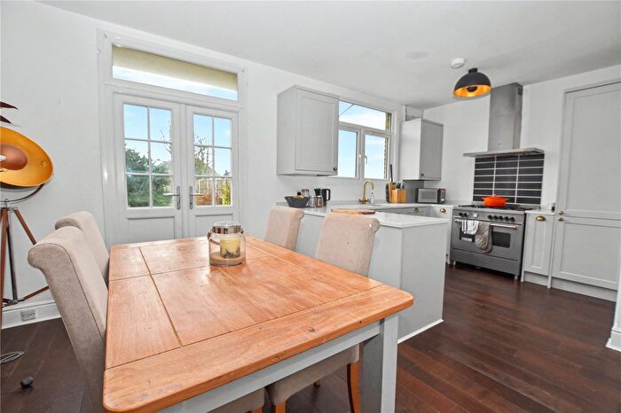 4 Bedroom Semi-detached House For Sale In Mayplace Road East, Bexleyheath, Kent, DA7