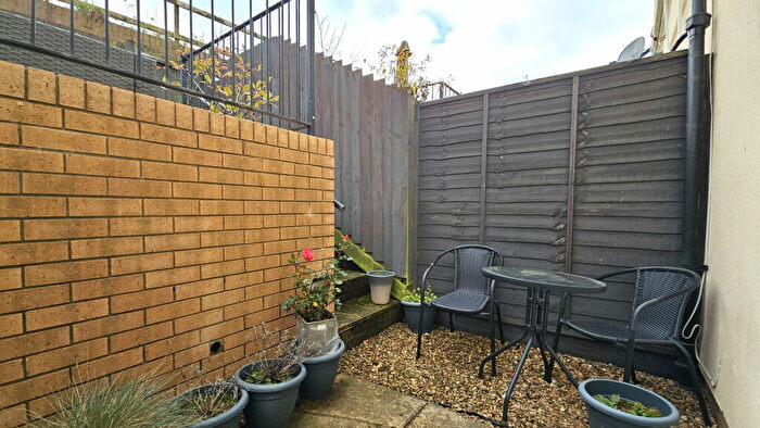 2 Bedroom Terraced House For Sale In Culm Close, Bideford, EX39