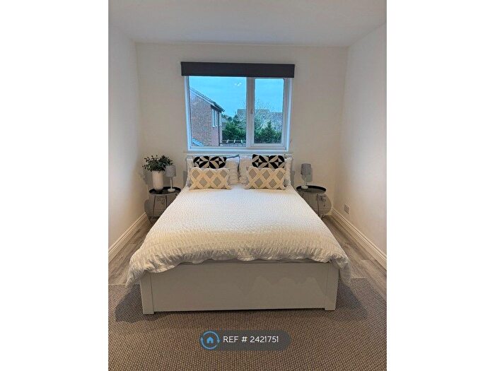 1 Bedroom Semi-Detached House To Rent In Alburgh Close, Bedford, MK42