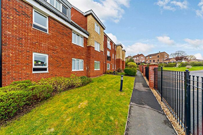 1 Bedroom Apartment For Sale In Waverley Court, Waverley Gardens, Carlisle, CA3