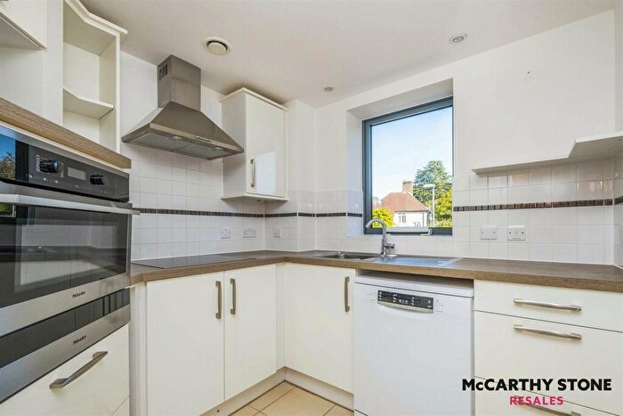2 Bedroom Apartment For Sale In Turner House, St. Margarets Way, Midhurst, GU29