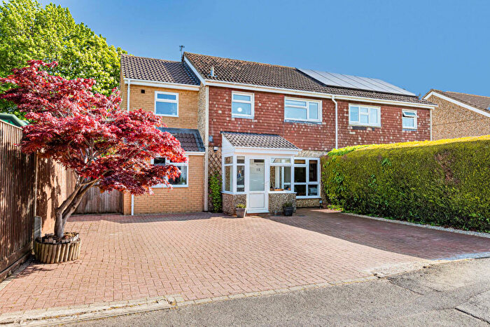 4 Bedroom Semi-Detached House For Sale In The Styles, Harwell, OX11