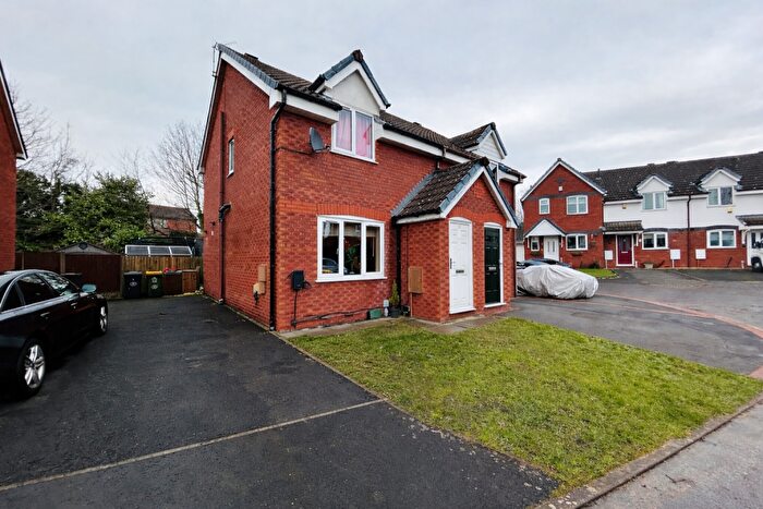 2 Bedroom Semi Detached House For Sale In Drakes Croft, Preston, PR2
