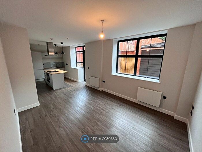 1 Bedroom Flat To Rent In Dickens Factory, Northampton, NN1