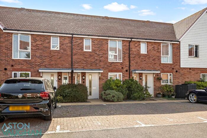 2 Bedroom Terraced House For Sale In Longshore Drive, Shoreham-By-Sea, BN43