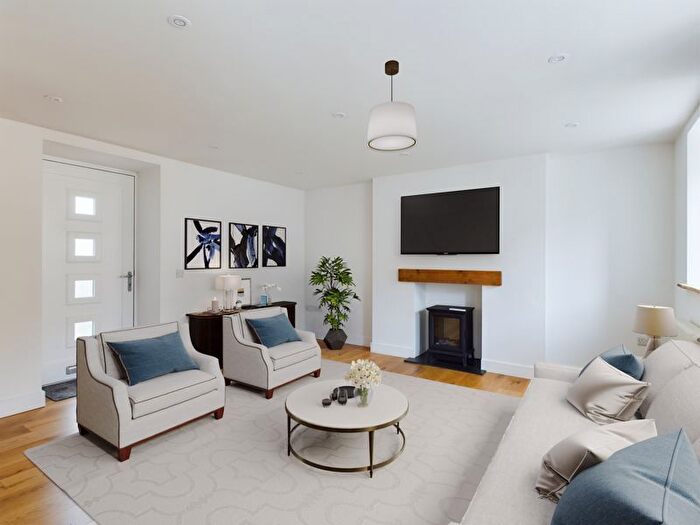 3 Bedroom Barn Conversion For Sale In Carnhell Road, Camborne - Stunning Barn Conversion, Chain Free Sale, TR14