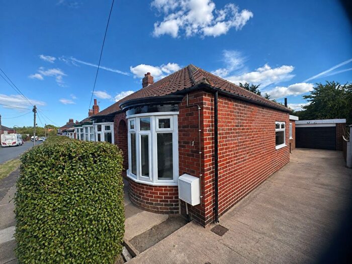 3 Bedroom Bungalow To Rent In Highfield Road, Middlesbrough, TS4
