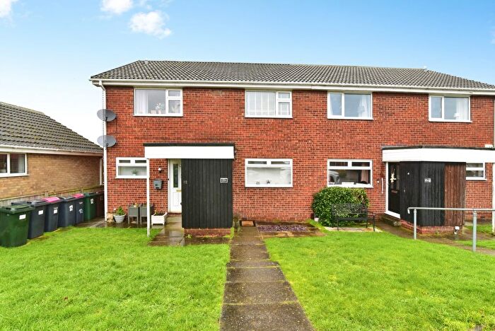 2 Bedroom Flat For Sale In Coral Drive, Aughton, Sheffield, South Yorkshire, S26
