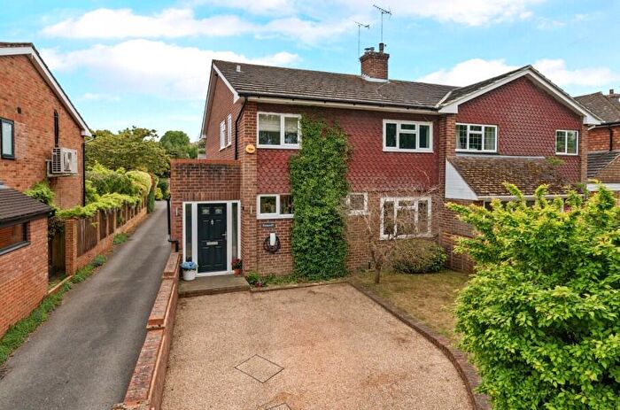 3 Bedroom Semi Detached House To Rent In Cranley Road, GU1