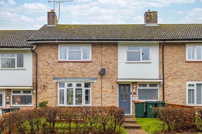 4 Bedroom Terraced House For Sale In Buckswood Drive, Crawley, RH11