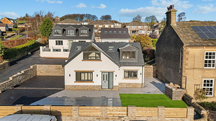 3 Bedroom Detached House For Sale In Thornton Road, Thornton, BD13