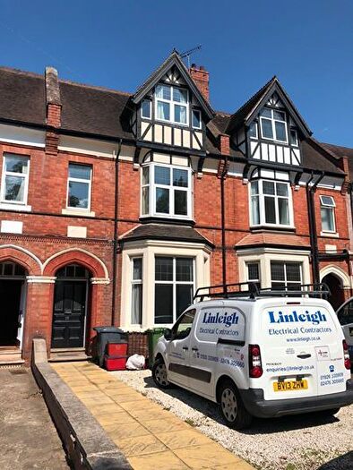 9 Bedroom Terraced House To Rent In Radford Road, Leamington Spa, CV31