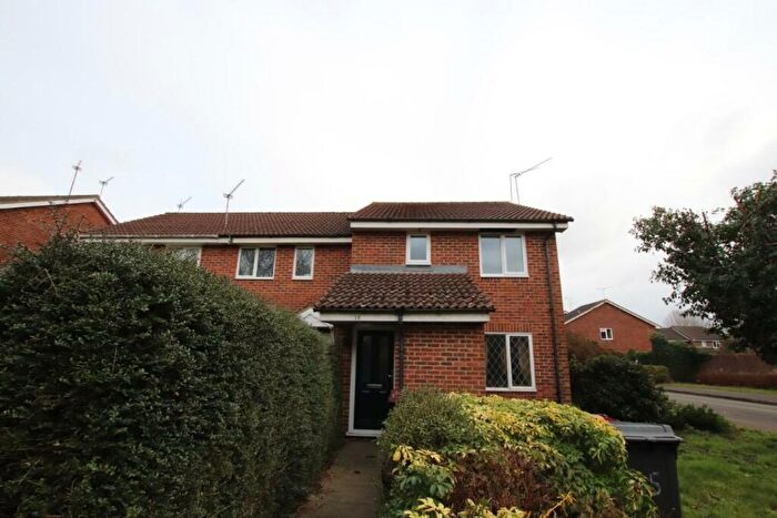 1 Bedroom Maisonette To Rent In The Willows, Caversham, Reading, RG4