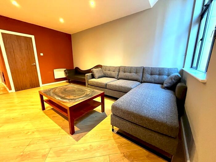 1 Bedroom Apartment To Rent In Park Row Leeds, LS1