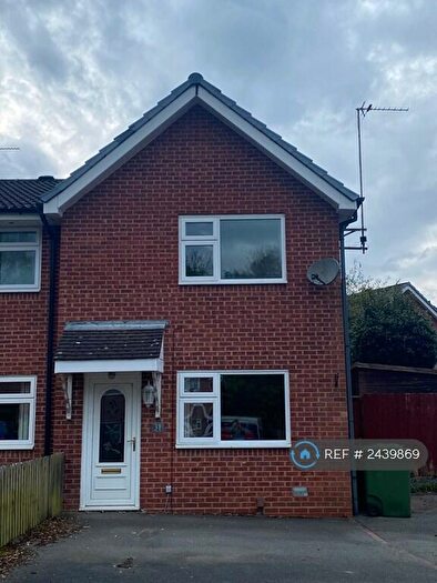 3 Bedroom Semi-Detached House To Rent In Bilbury Close, Redditch, B97