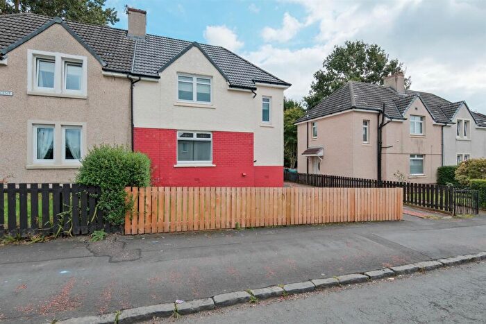 3 Bedroom House For Sale In Loanhead Crescent, Motherwell, ML1
