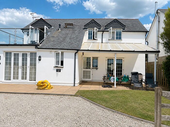 3 Bedroom Detached House To Rent In Poundstock, Bude, EX23