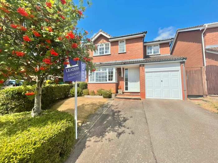 4 Bedroom Detached House To Rent In Cavalier Close, Thorpe St Andrew, Norwich, NR7