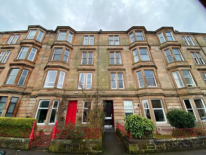 2 Bedroom Flat To Rent In Albert Road, Glasgow, G42