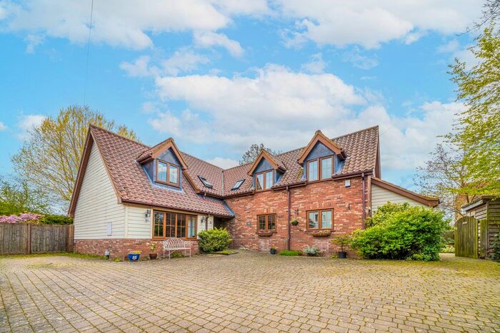 4 Bedroom Detached House For Sale In Shop Road, Clopton, IP13