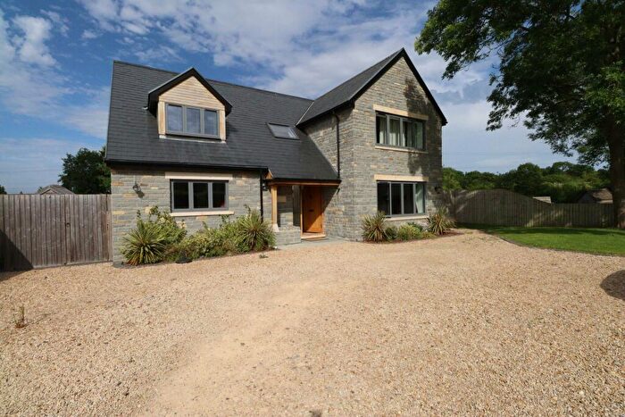 5 Bedroom Detached House To Rent In The Brambles Higher Brooks, Street, Somerset, BA16