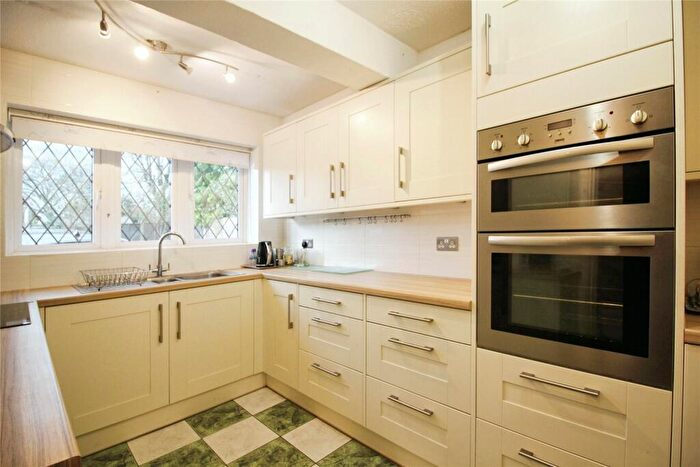 3 Bedroom Semi-Detached House For Sale In Wild Briar, Finchampstead, Wokingham, RG40