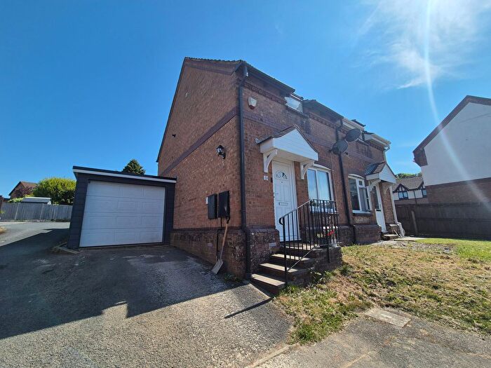 2 Bedroom Property To Rent In Great Park Close, Plymouth, PL7