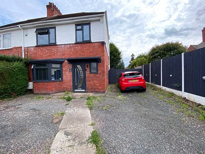 3 Bedroom Semi-detached House To Rent In Mayfield Road, Nuneaton, CV11