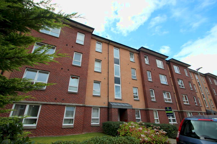 2 Bedroom Flat To Rent In Springfield Gardens, Glasgow, G31