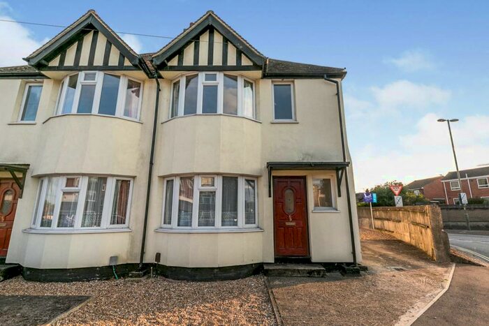 4 Bedroom Semi-Detached House To Rent In Woodbridge Hill, Guildford, GU2