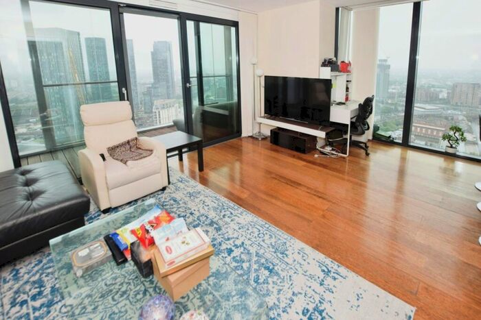 2 Bedroom Flat To Rent In Beetham Tower, Deansgate, Manchester, M3