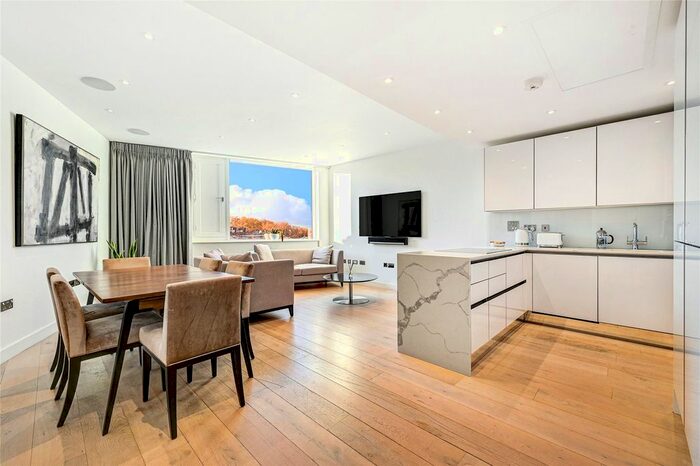 3 Bedroom Flat To Rent In Hirst Court, Gatliff Road, London, SW1W