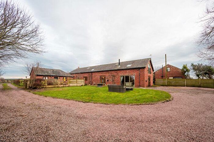 5 Bedroom Barn Conversion For Sale In Charnleys Lane, Banks, PR9