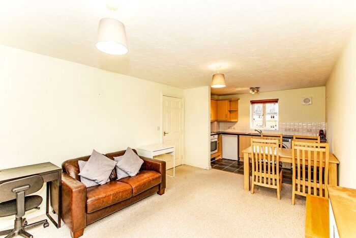 2 Bedroom Flat For Sale In Jubilee Green, Papworth Everard, Cambridge, CB23